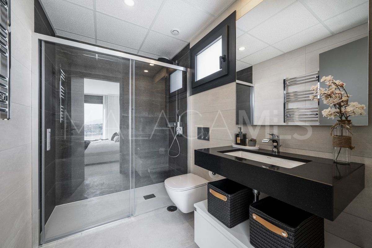 For sale Estepona 3 bedrooms penthouse