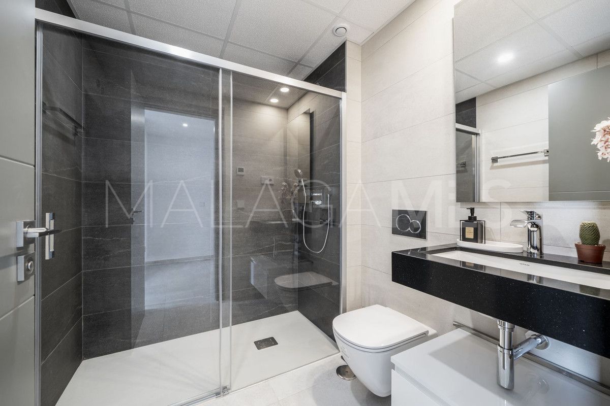 For sale Estepona 3 bedrooms penthouse