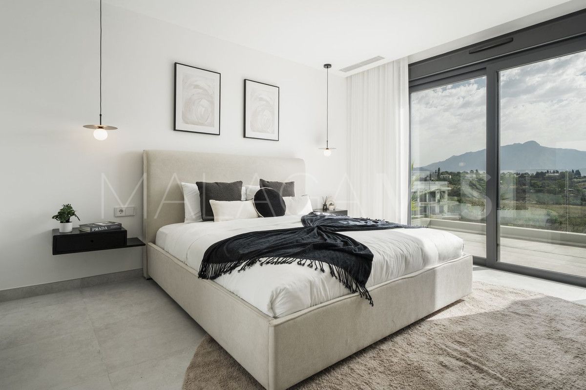 For sale Estepona 3 bedrooms penthouse