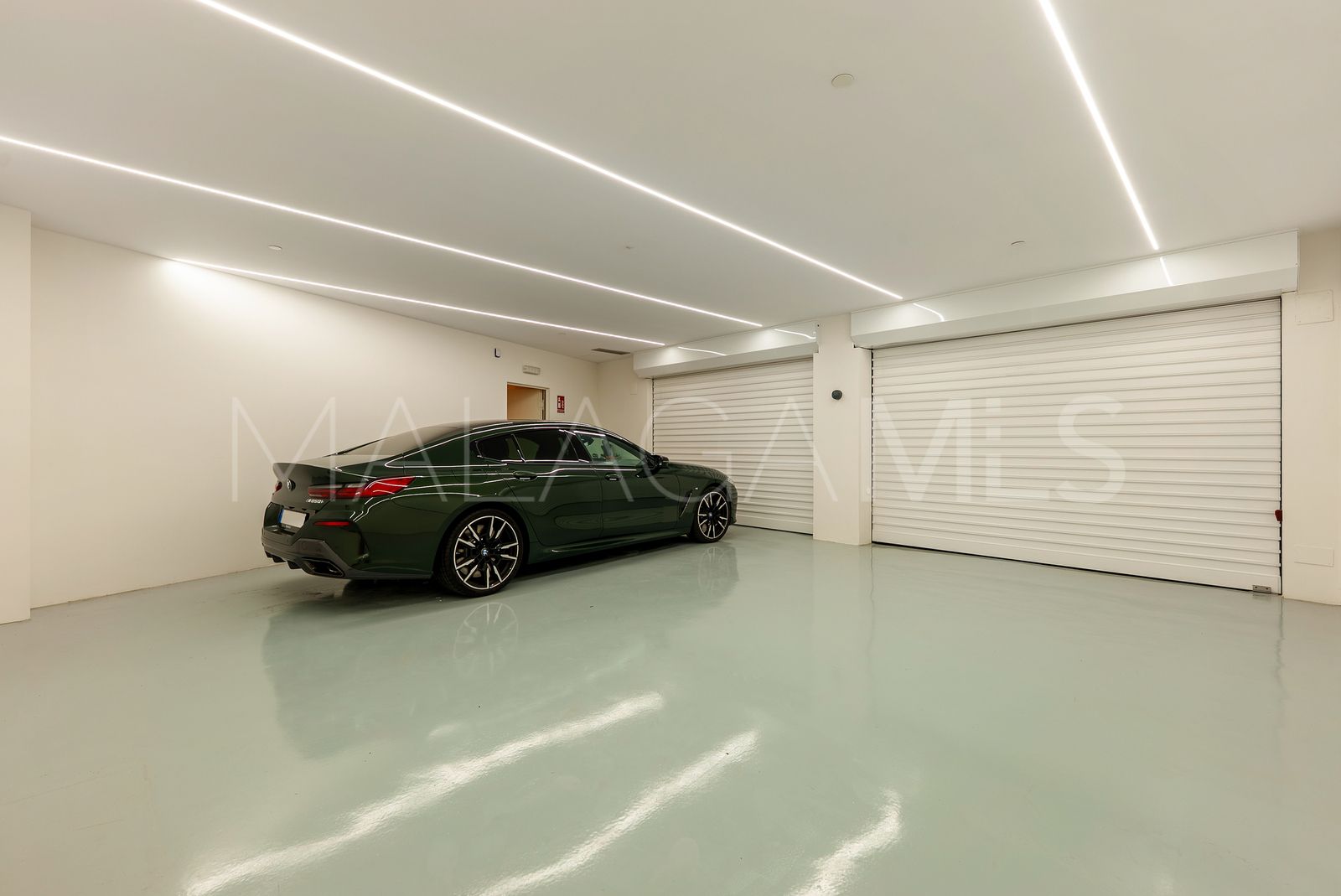 Parvilla for sale in Celeste Marbella