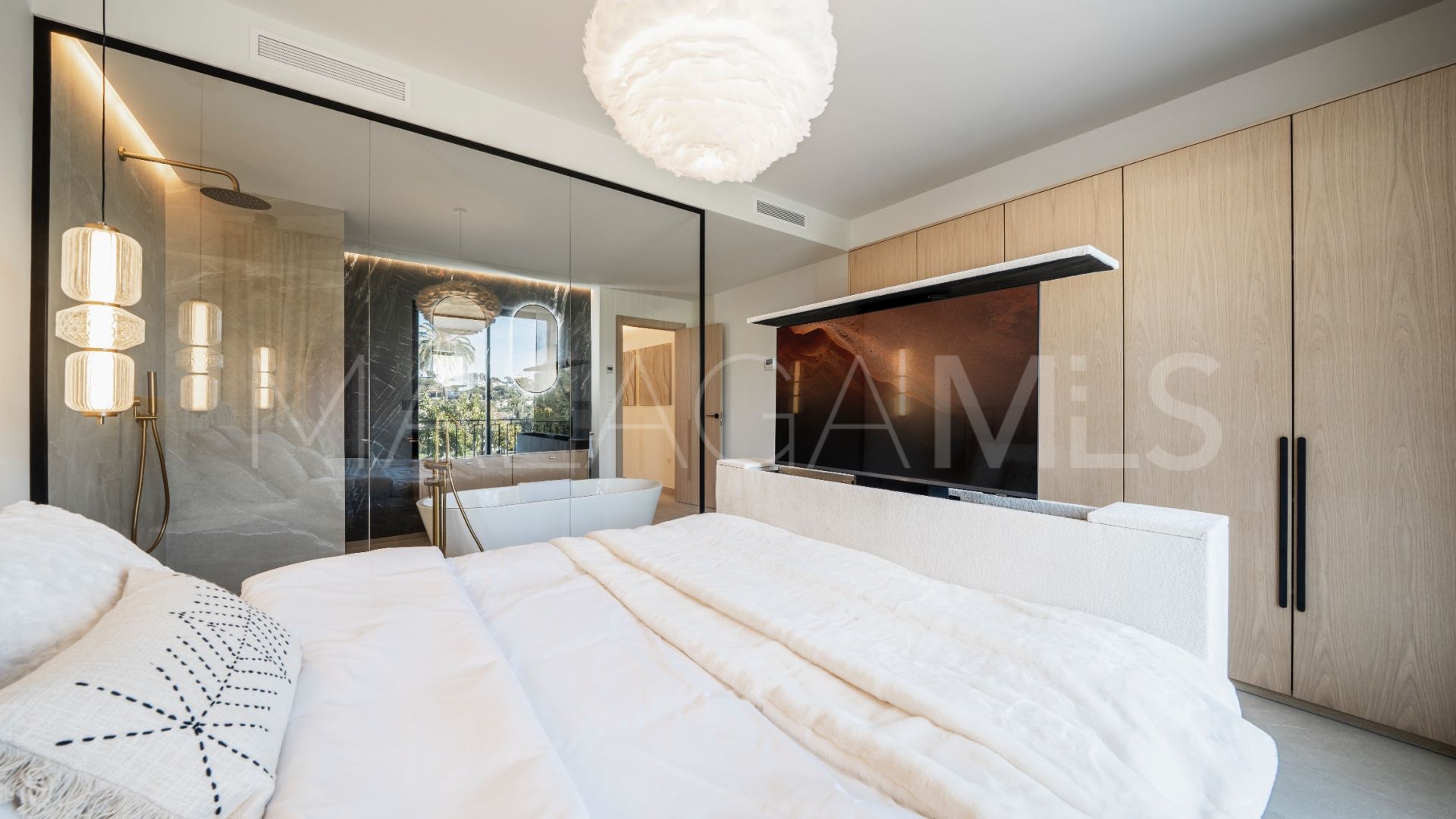 Maison de ville for sale in Nueva Andalucia