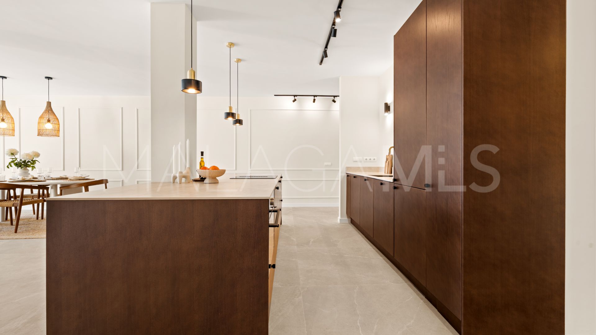 Buy apartamento with 3 bedrooms in La Quinta