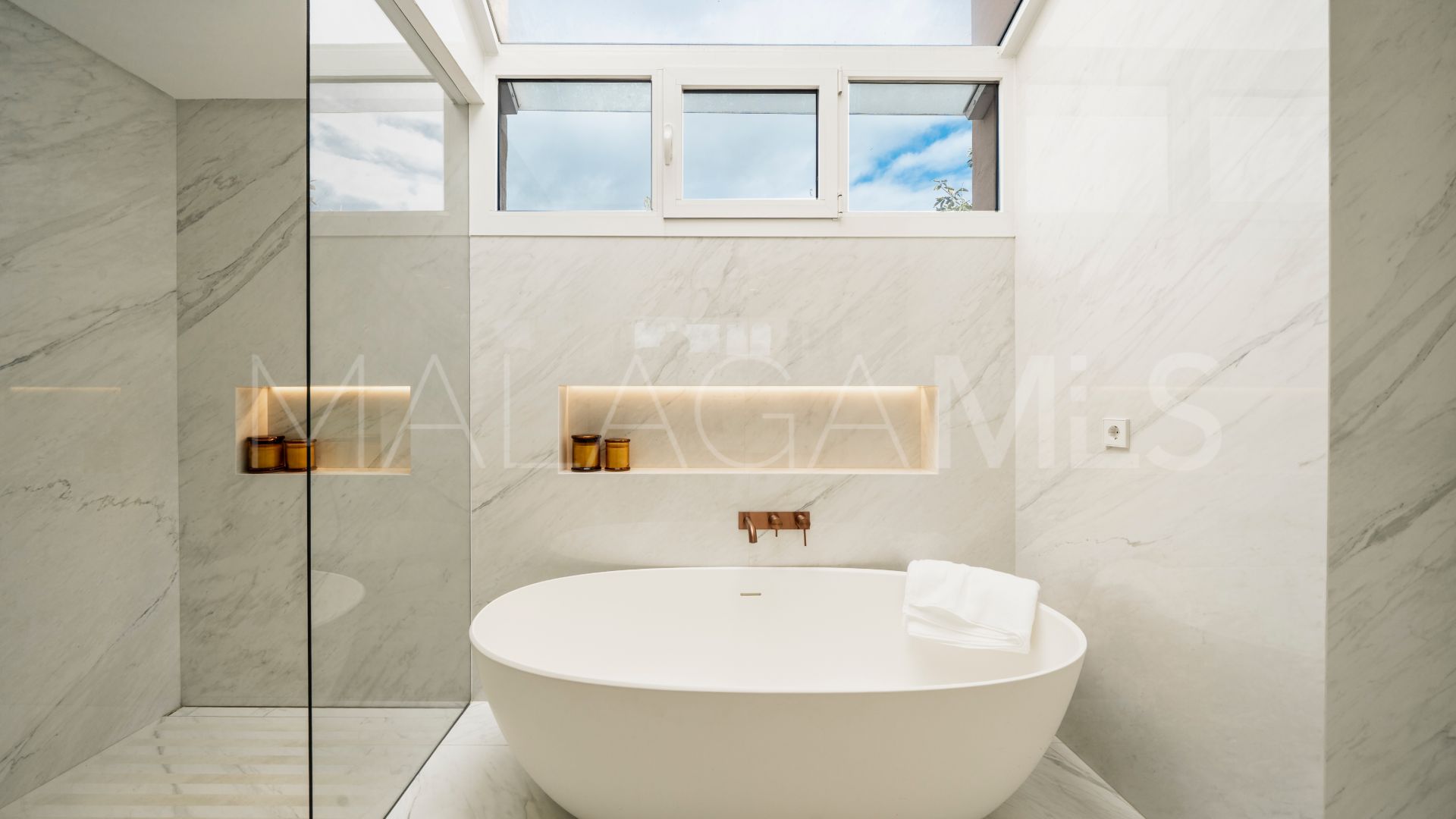 Tvåvånings takvåning for sale in Benahavis