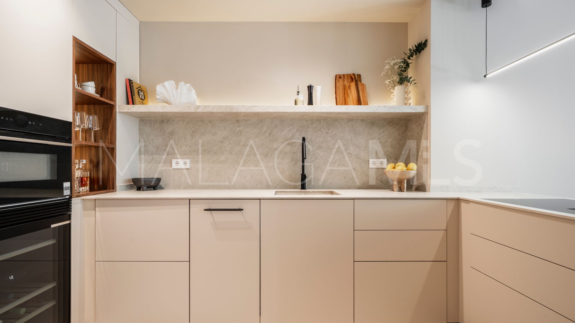 Tvåvåningslägenhet for sale in La Quinta