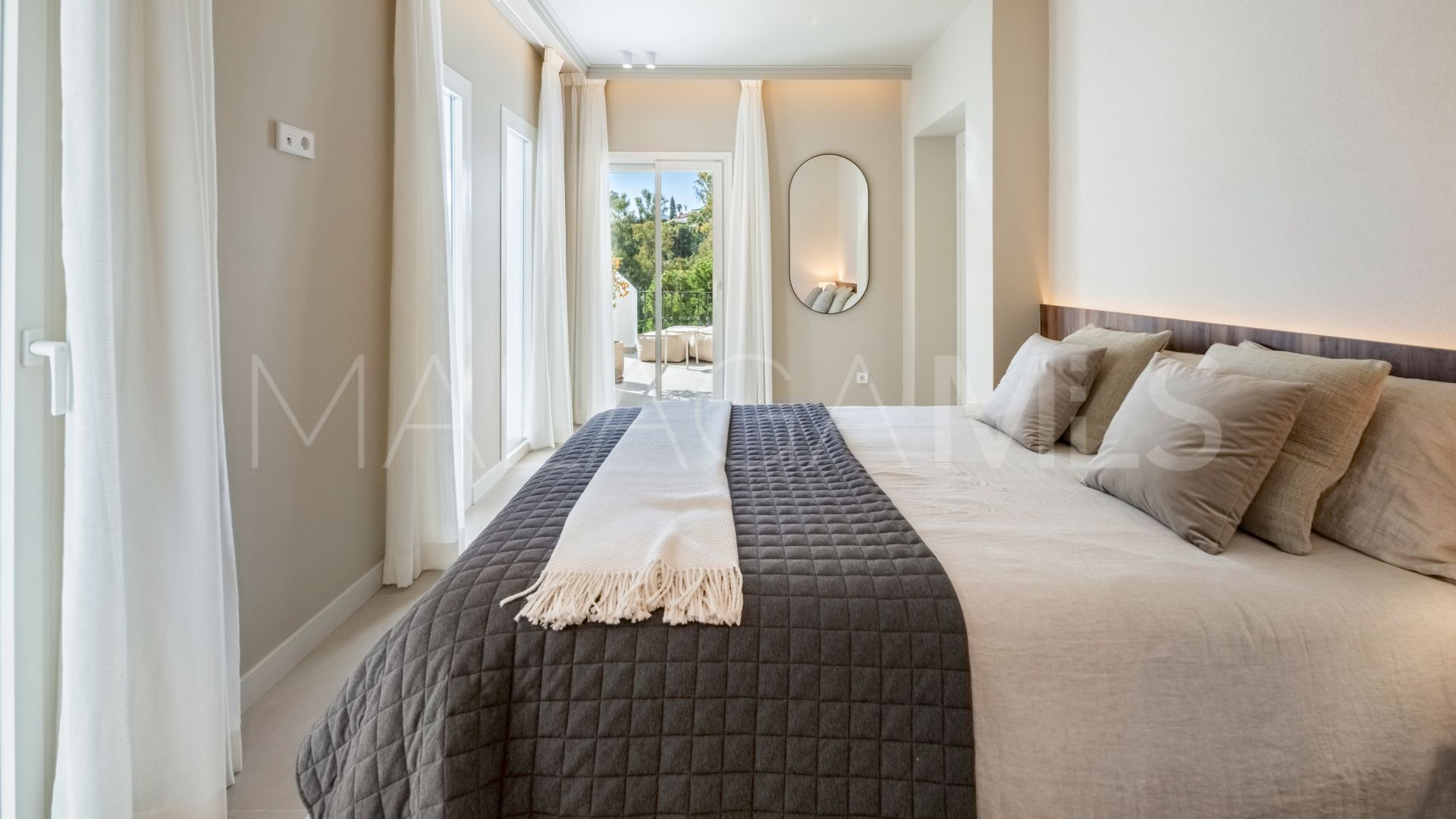 Duplex for sale in La Quinta