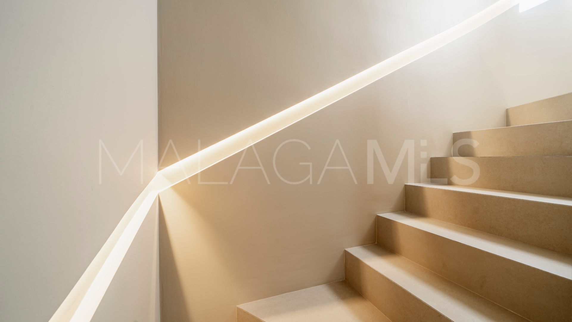 Tvåvåningslägenhet for sale in La Quinta