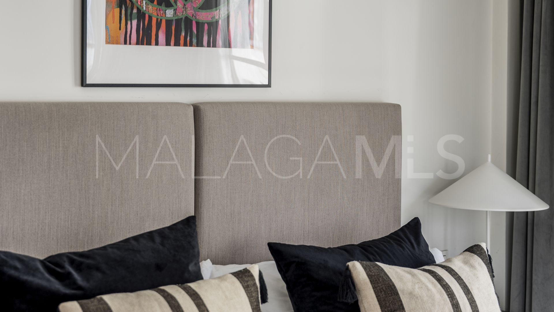 Duplex-wohnung for sale in Nueva Andalucia