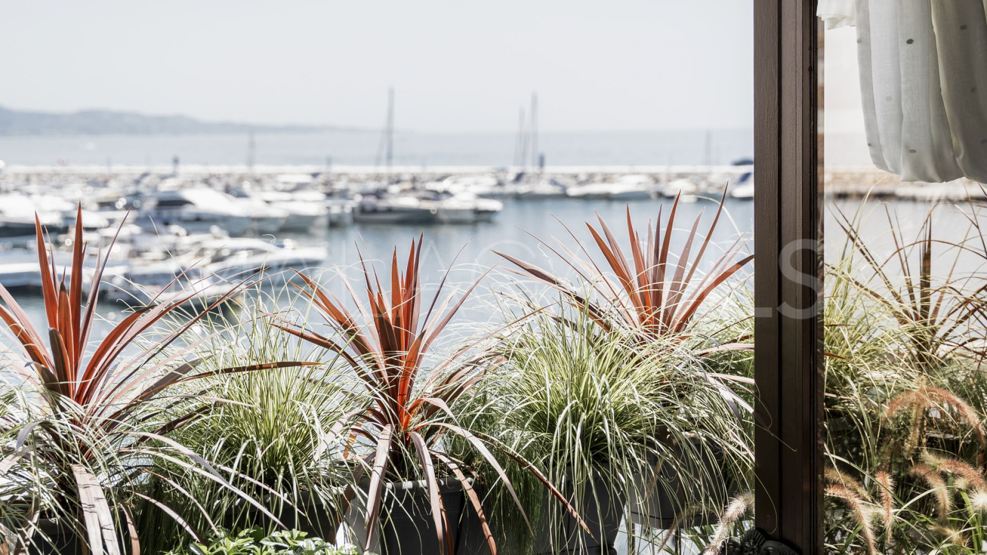 Marbella - Puerto Banus, duplex for sale with 3 bedrooms