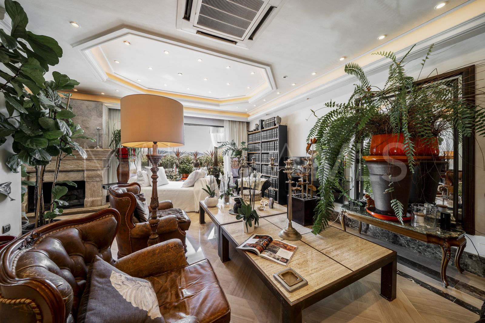 Marbella - Puerto Banus, duplex for sale with 3 bedrooms