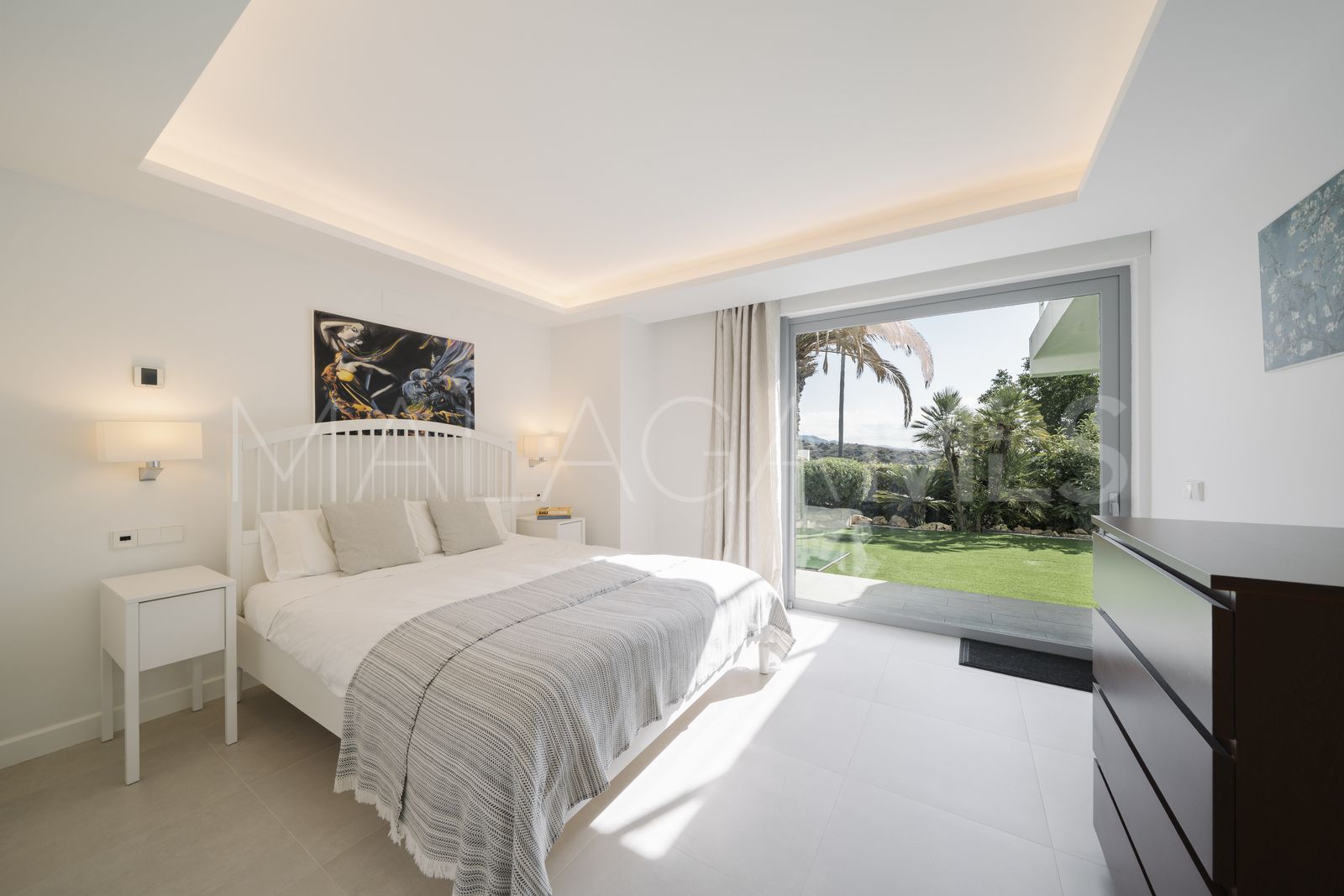 Nueva Andalucia villa for sale