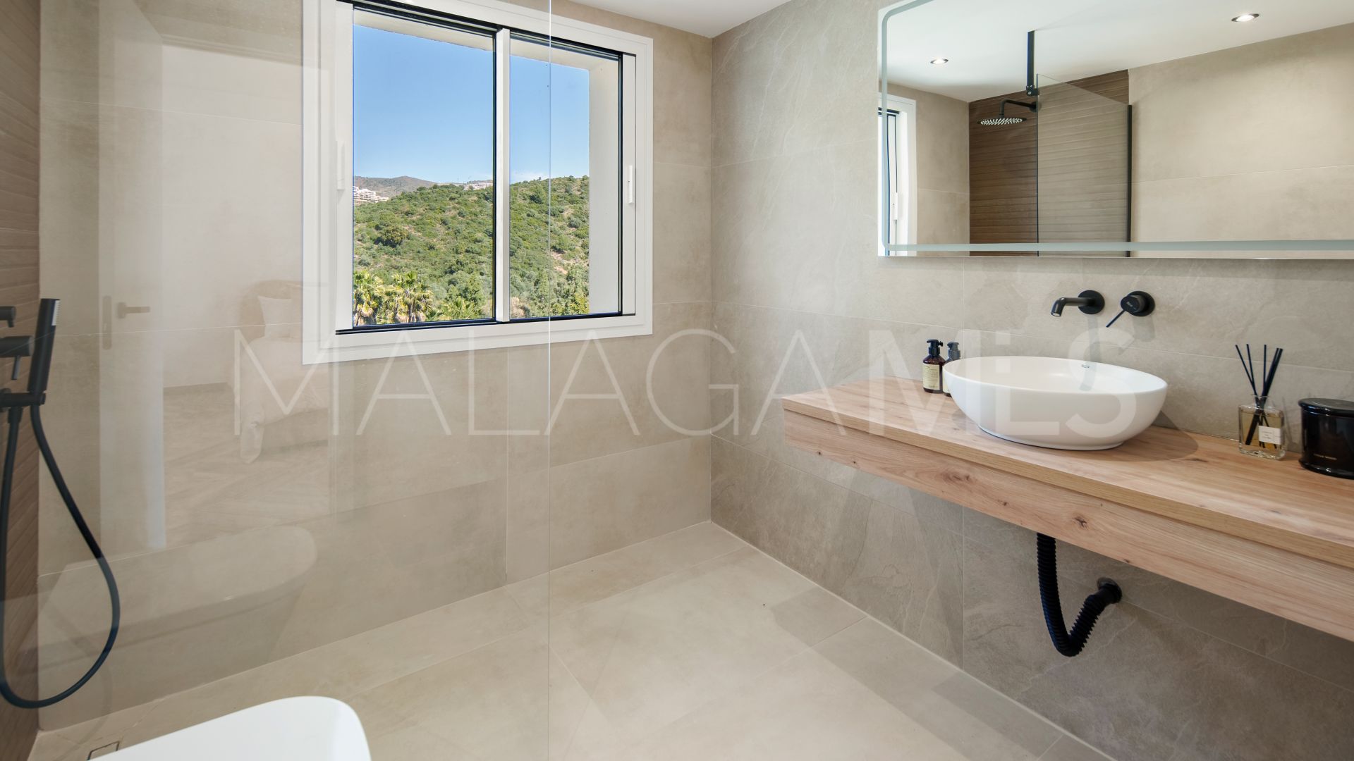 Penthaus for sale in La Quinta