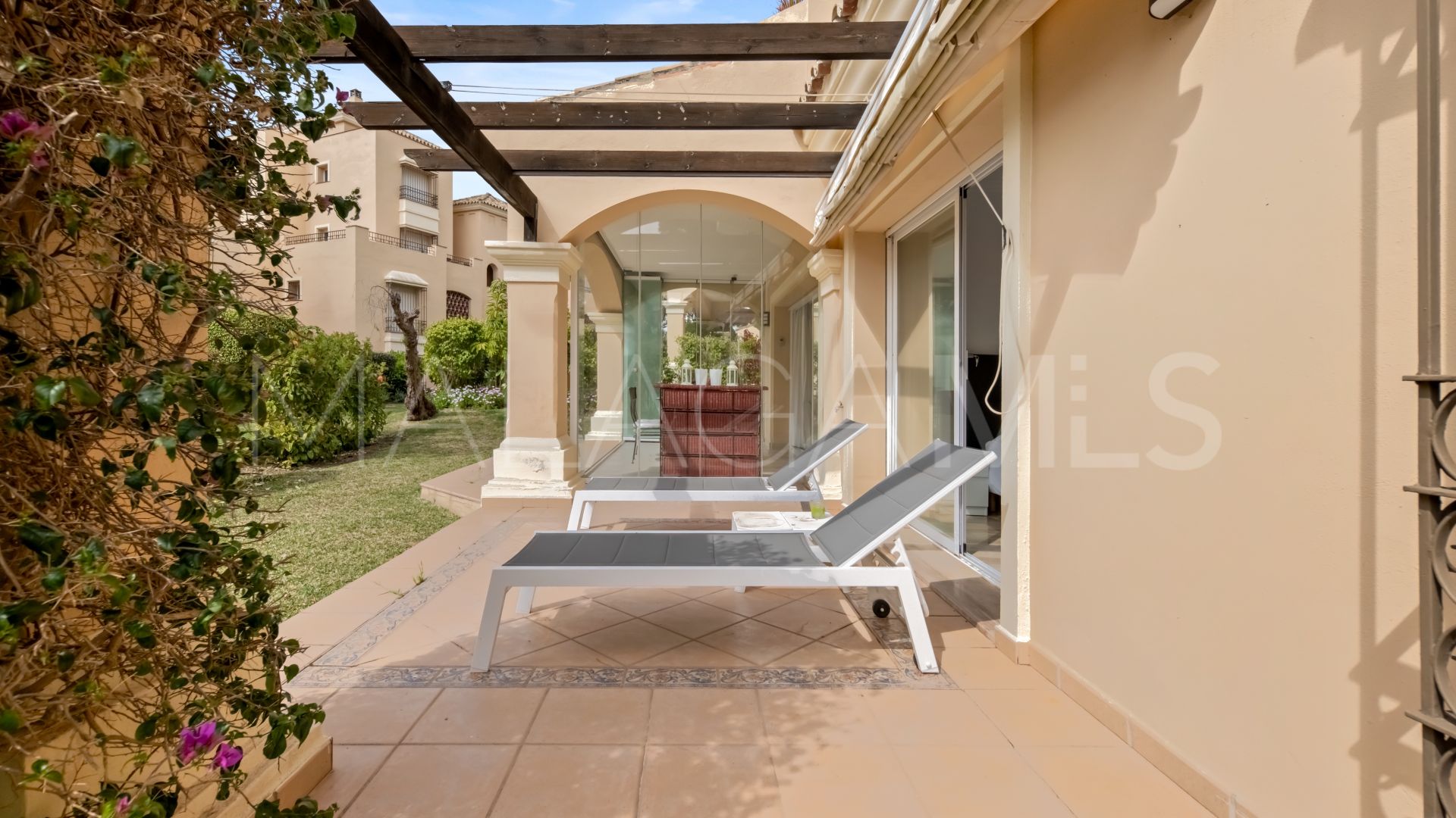 Erdgeschosswohnung for sale in Hacienda Elviria