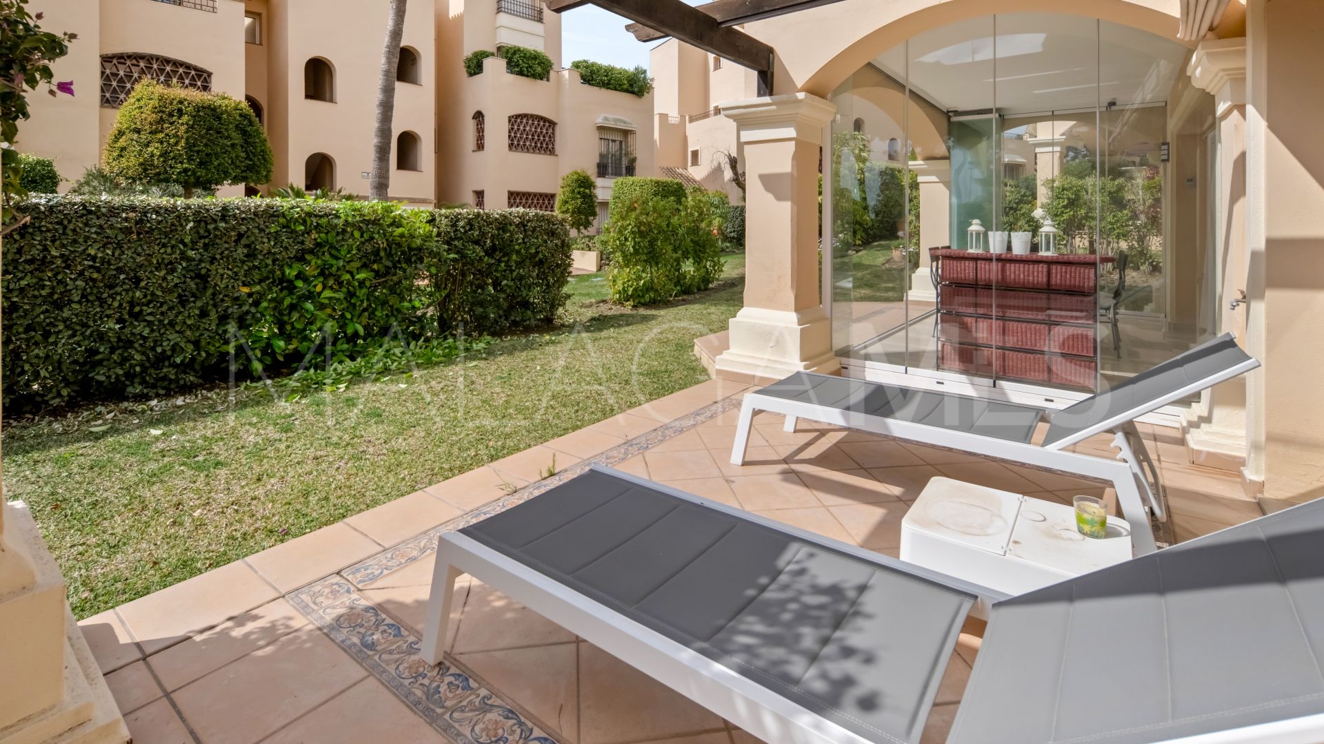 Erdgeschosswohnung for sale in Hacienda Elviria