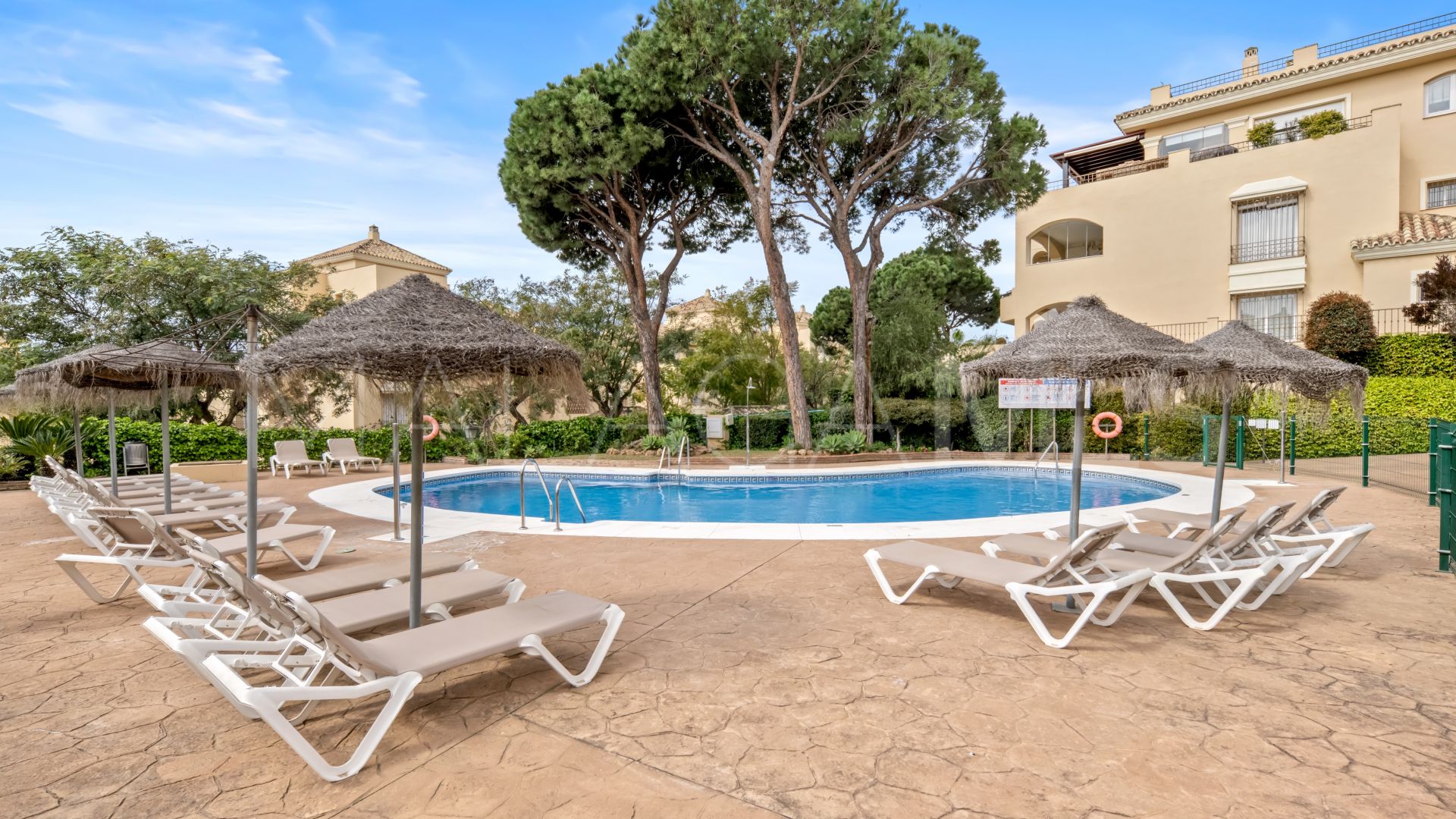 Erdgeschosswohnung for sale in Hacienda Elviria