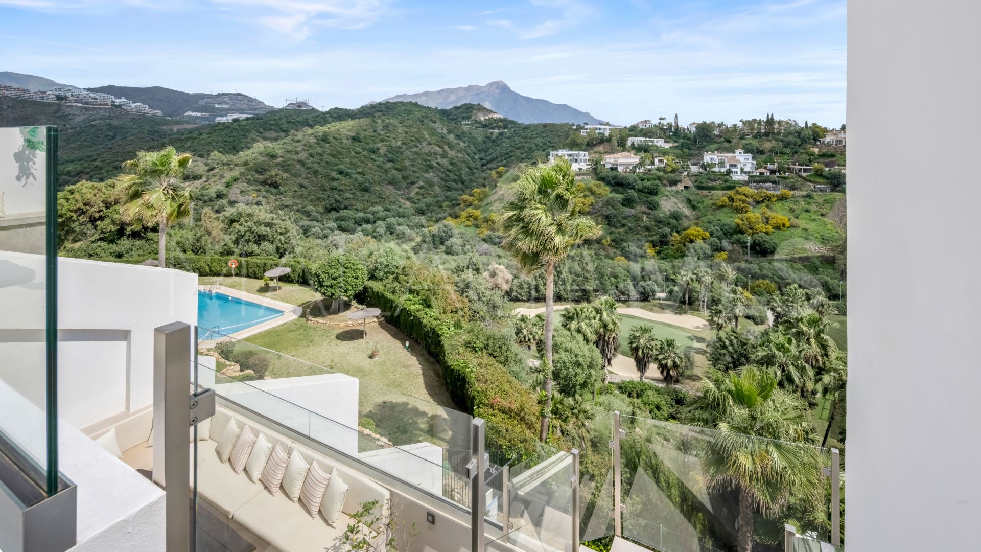 Penthouse for sale in La Quinta