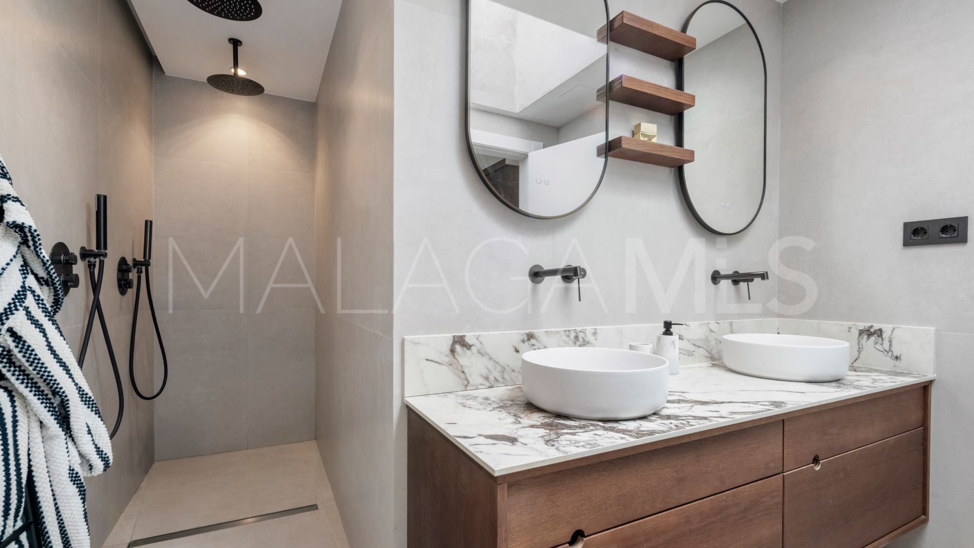 Penthouse for sale in La Quinta