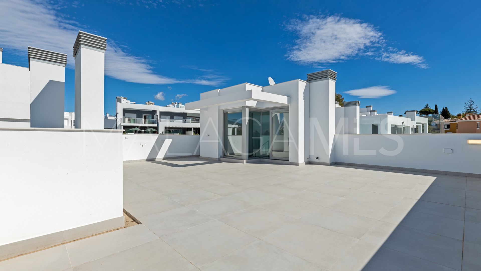 San Pedro de Alcantara, pareado a la venta de 4 bedrooms