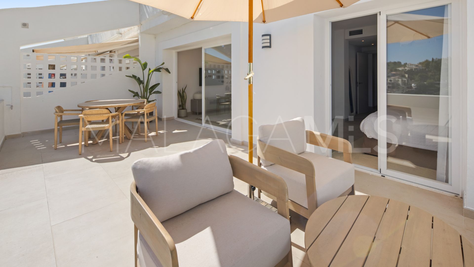 Buy apartamento in La Quinta