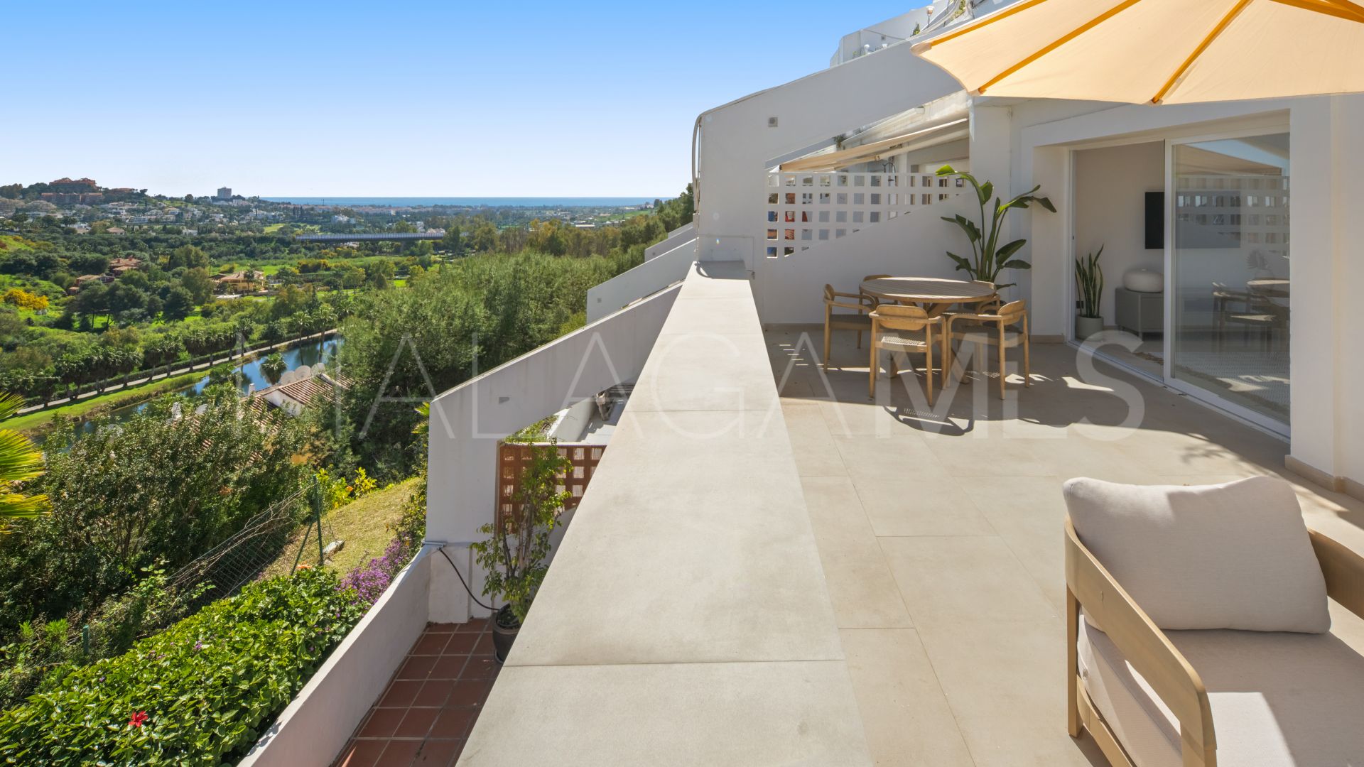 Buy apartamento in La Quinta