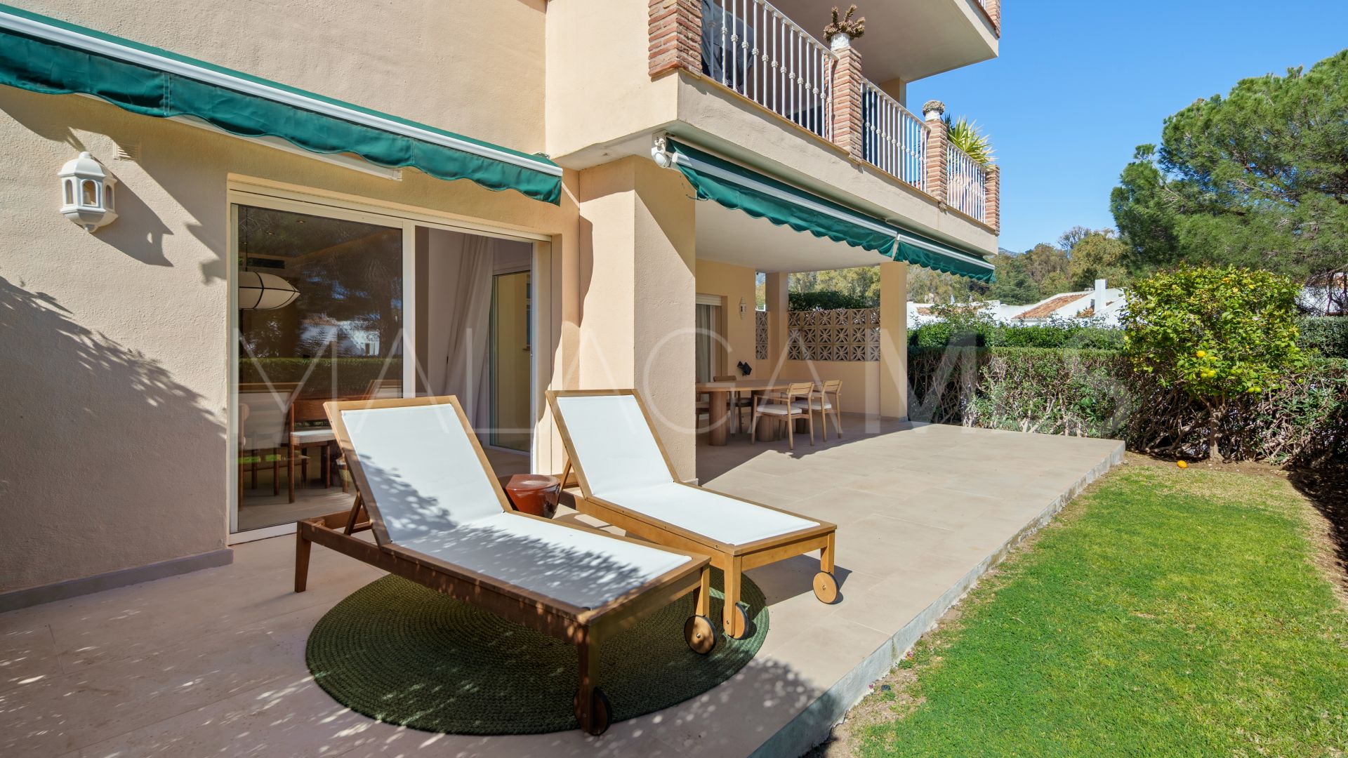 Lägenhet for sale in Nueva Andalucia