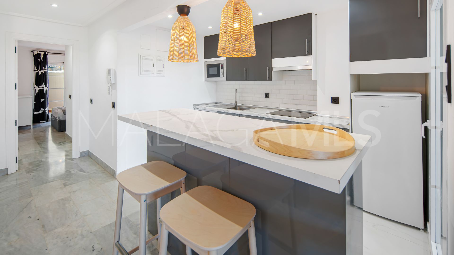 Tvåvåningslägenhet for sale in Nueva Andalucia