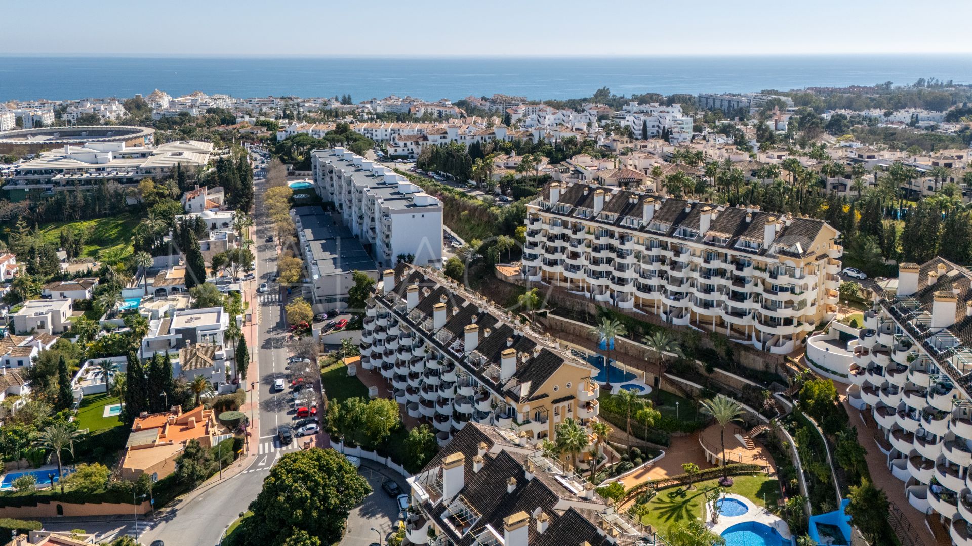 Tvåvåningslägenhet for sale in Nueva Andalucia