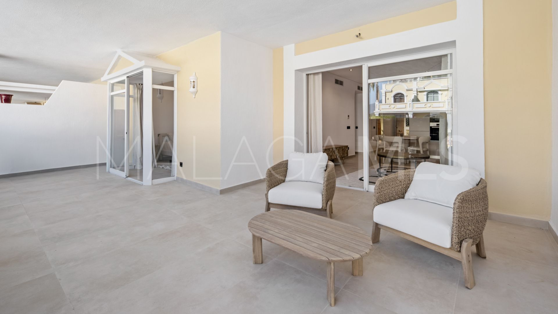 3 bedrooms apartment for sale in Nueva Andalucia