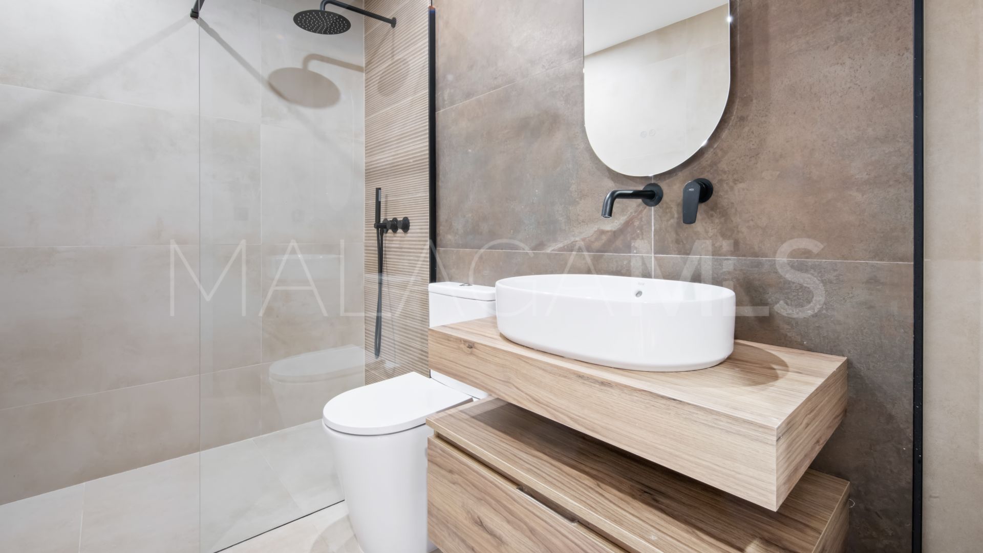 3 bedrooms apartment for sale in Nueva Andalucia