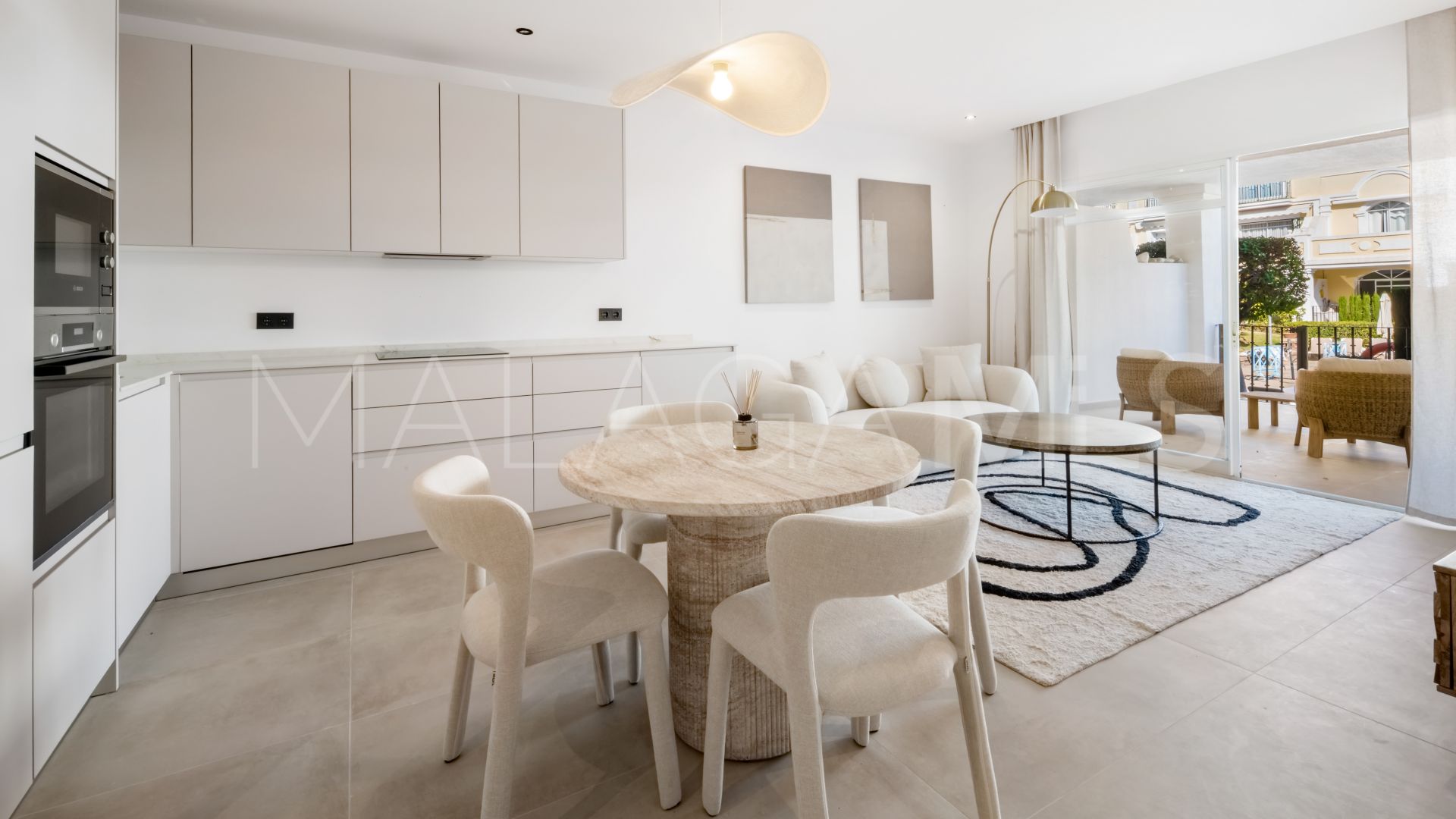 3 bedrooms apartment for sale in Nueva Andalucia