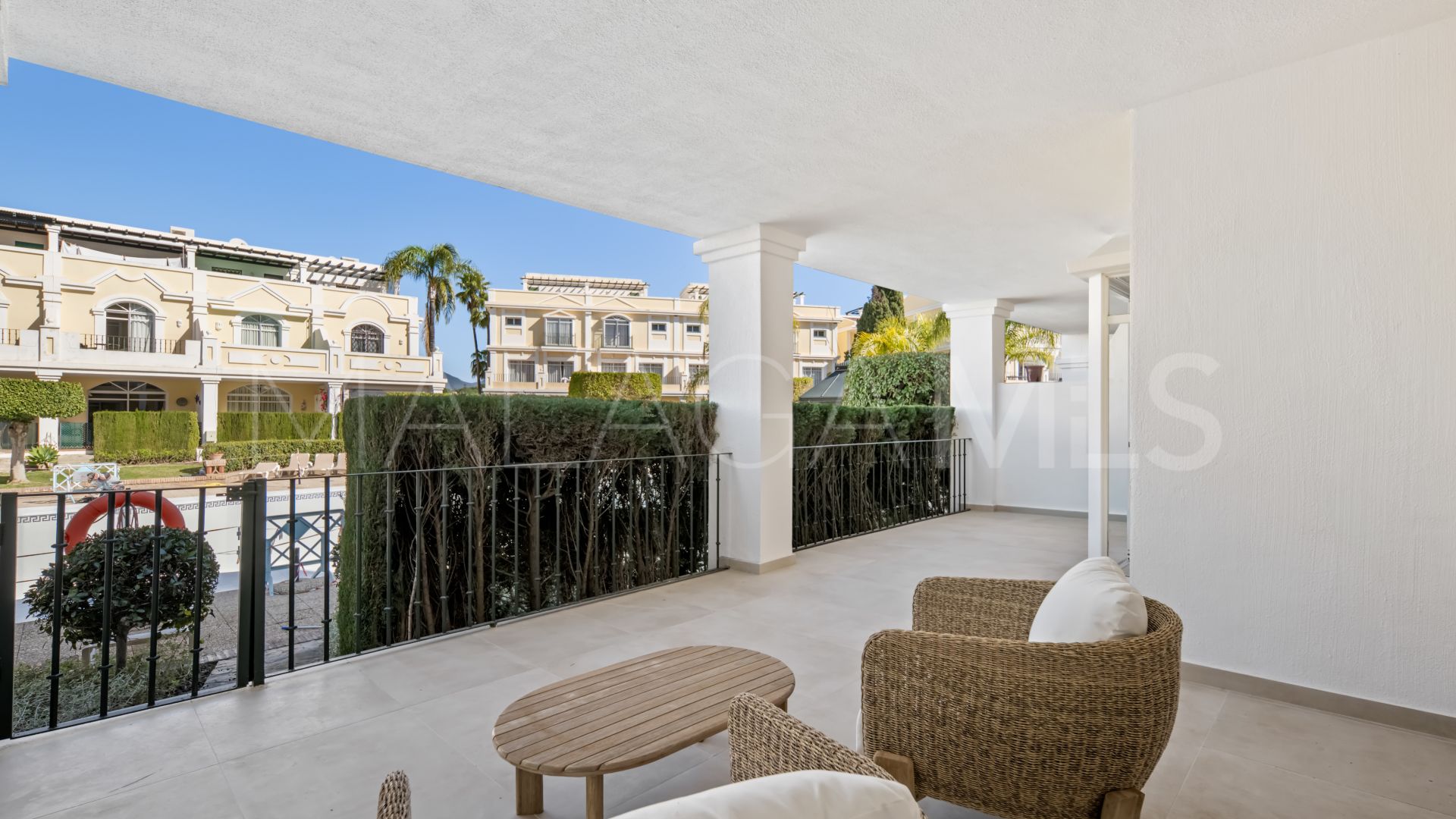 3 bedrooms apartment for sale in Nueva Andalucia