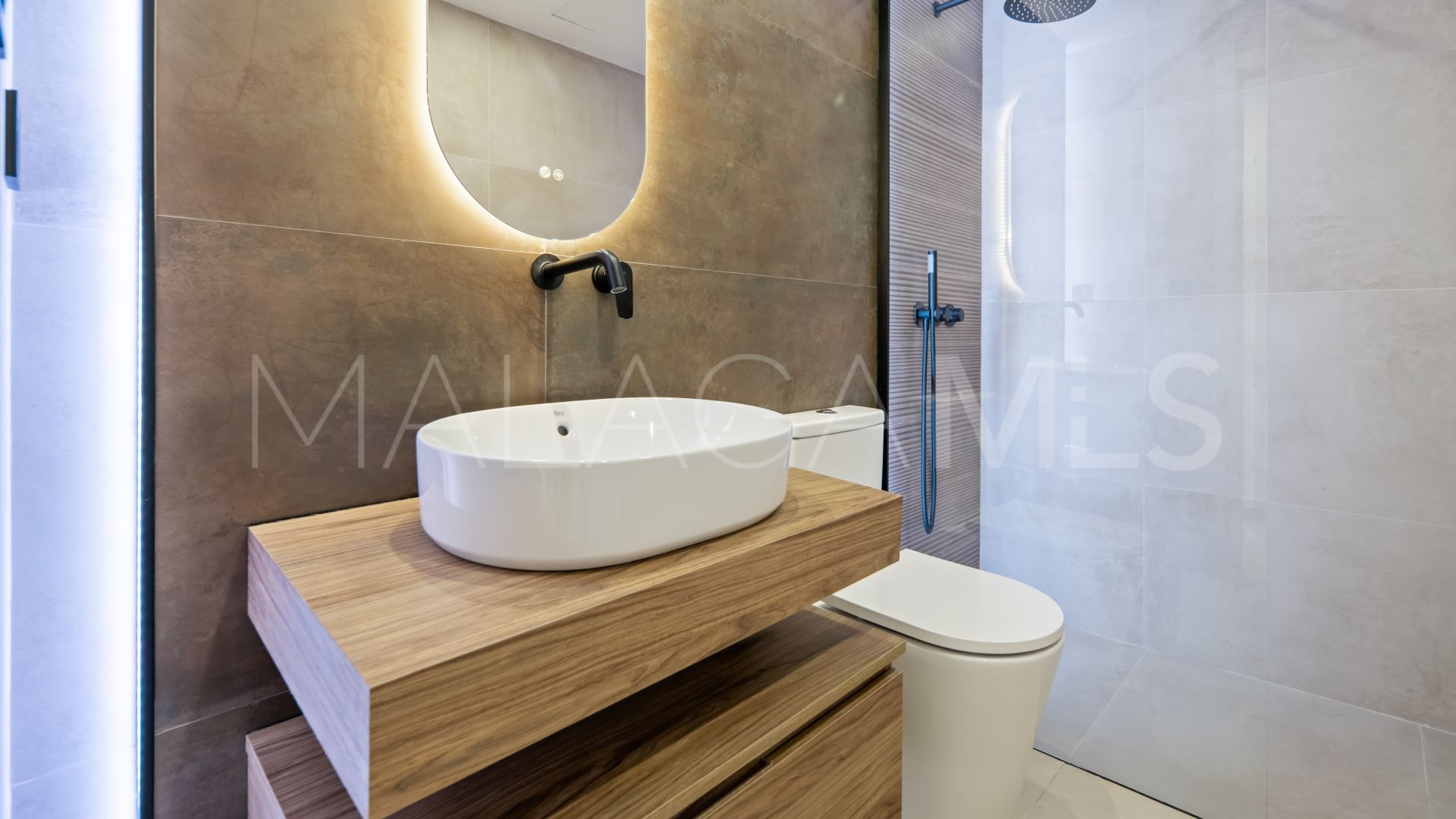 3 bedrooms apartment for sale in Nueva Andalucia