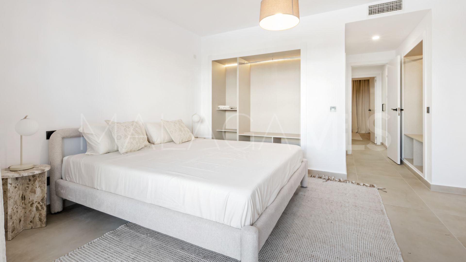 3 bedrooms apartment for sale in Nueva Andalucia