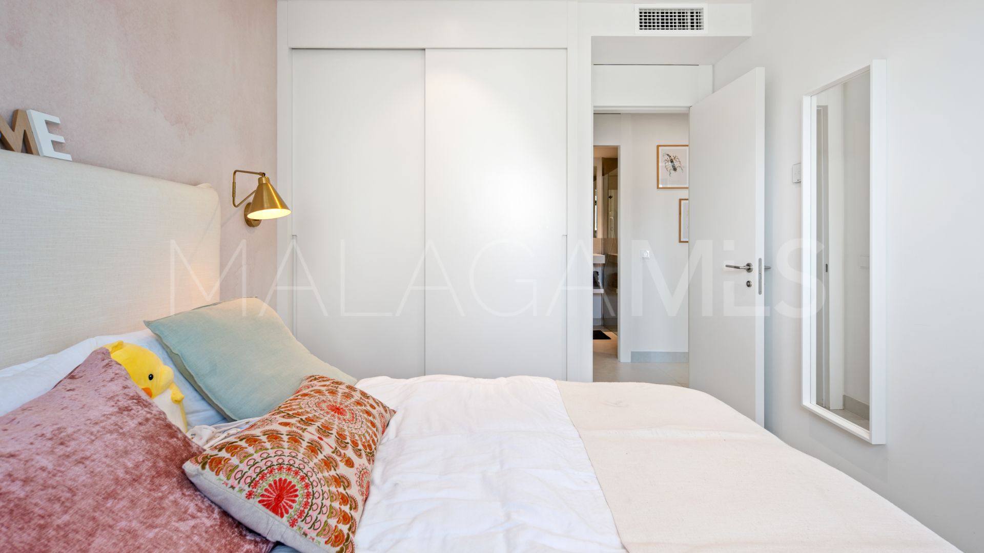 El Higueron, apartamento for sale