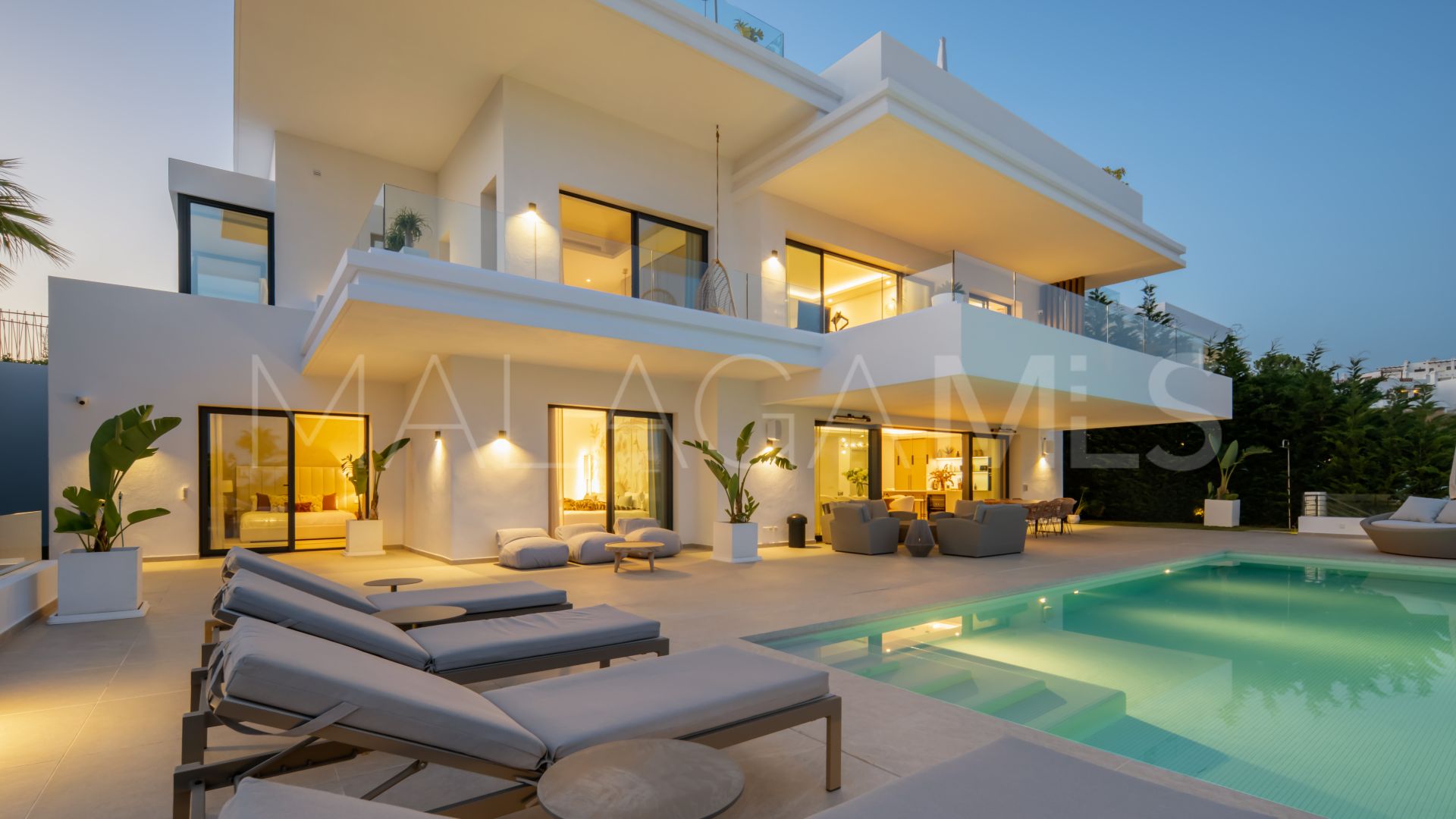 Villa for sale in La Resina Golf
