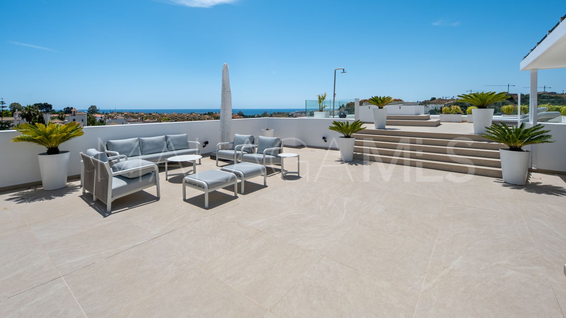 Villa for sale in La Resina Golf