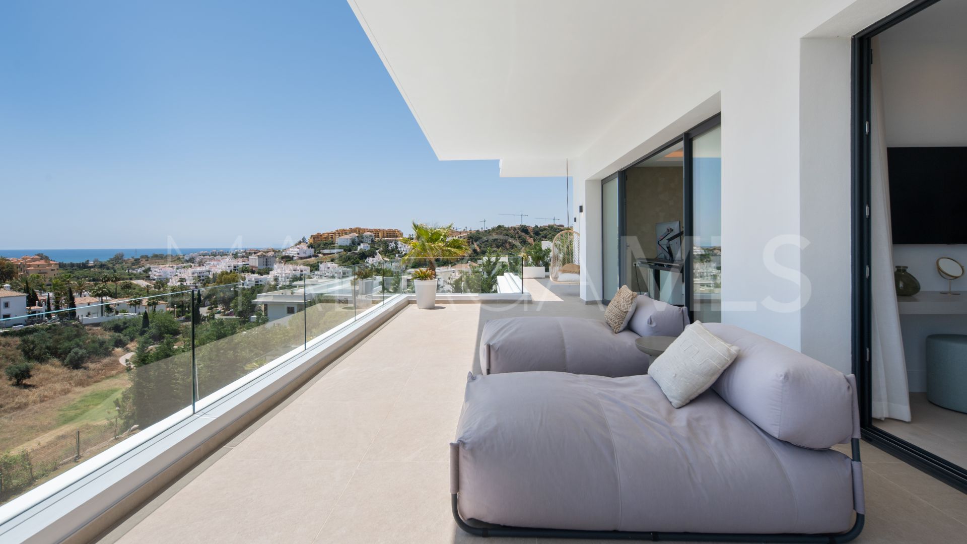 Villa for sale in La Resina Golf