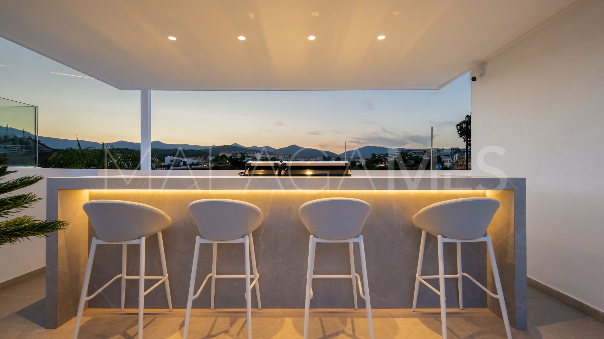 Villa for sale in La Resina Golf