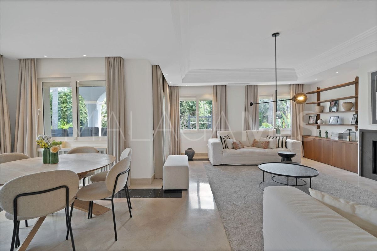 Villa for sale in Marbella - Puerto Banus