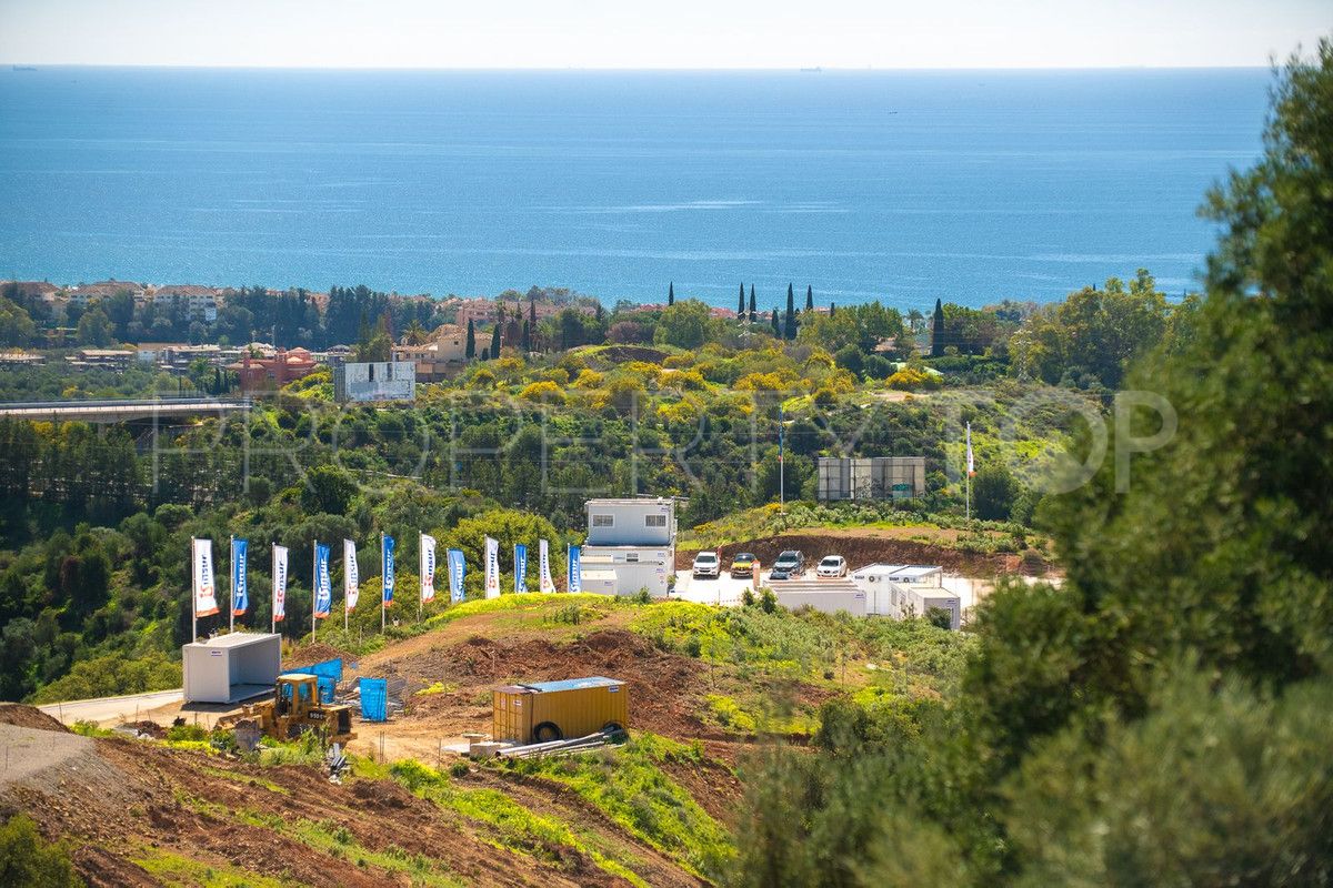 Se vende atico con 2 dormitorios en Los Altos de los Monteros