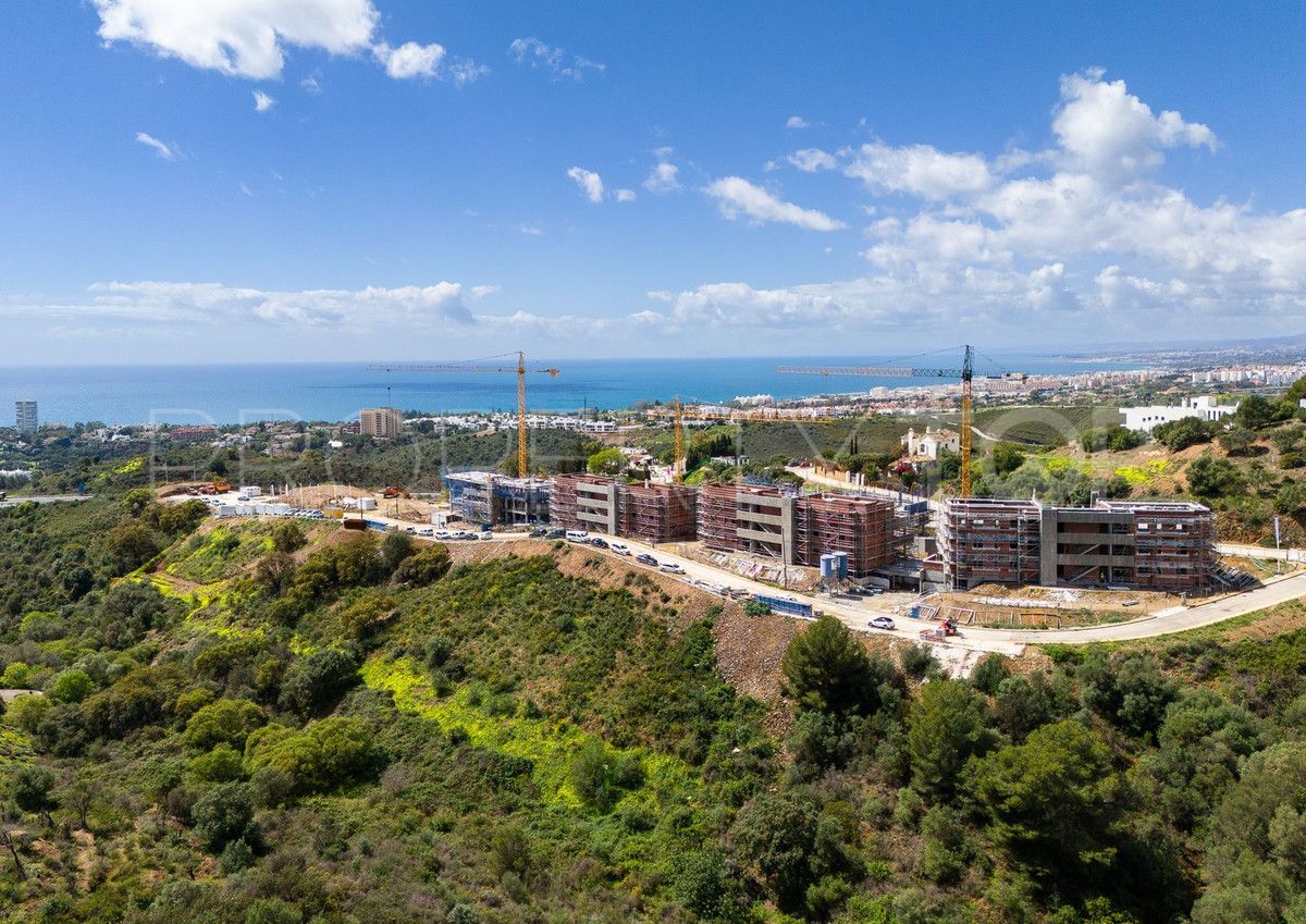 Se vende atico con 2 dormitorios en Los Altos de los Monteros