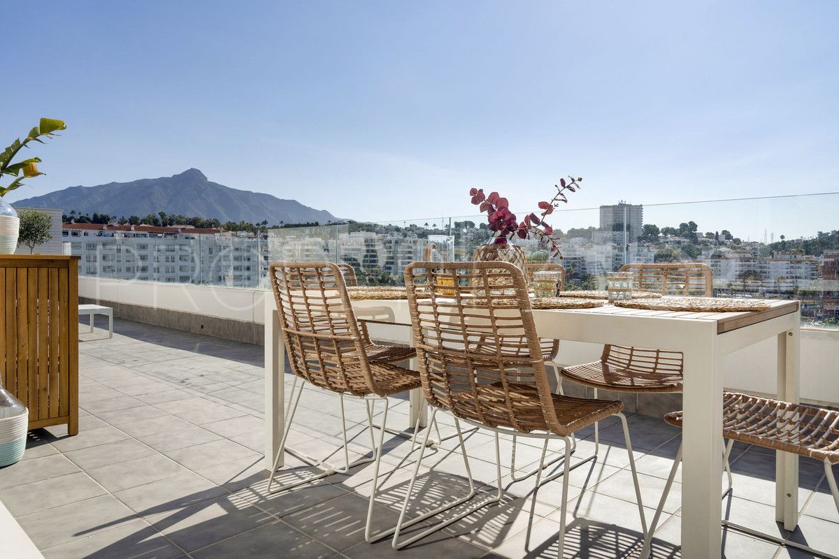 Nueva Andalucia penthouse for sale