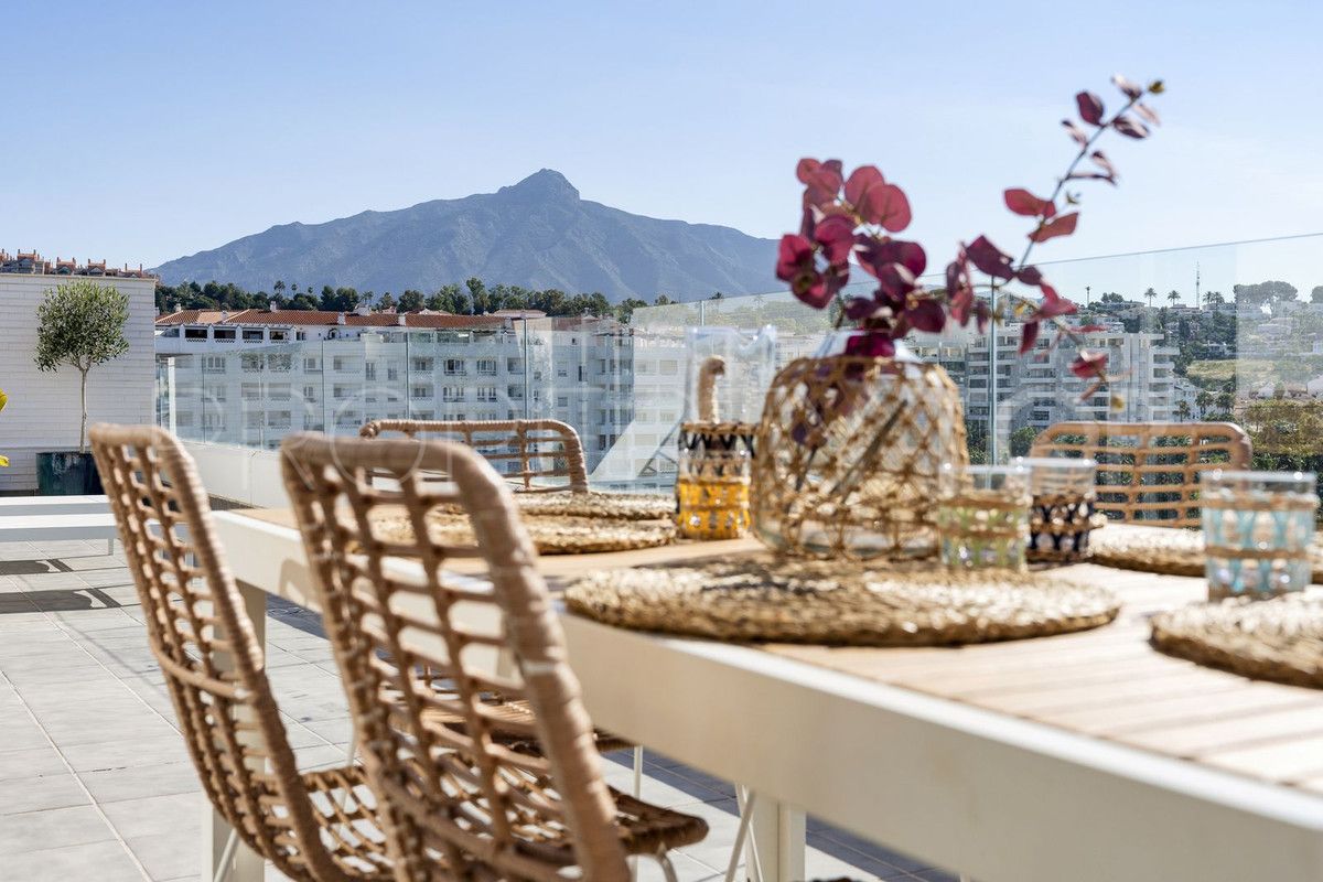 Nueva Andalucia penthouse for sale