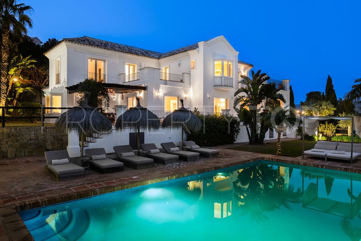 For sale Marbella City 6 bedrooms villa