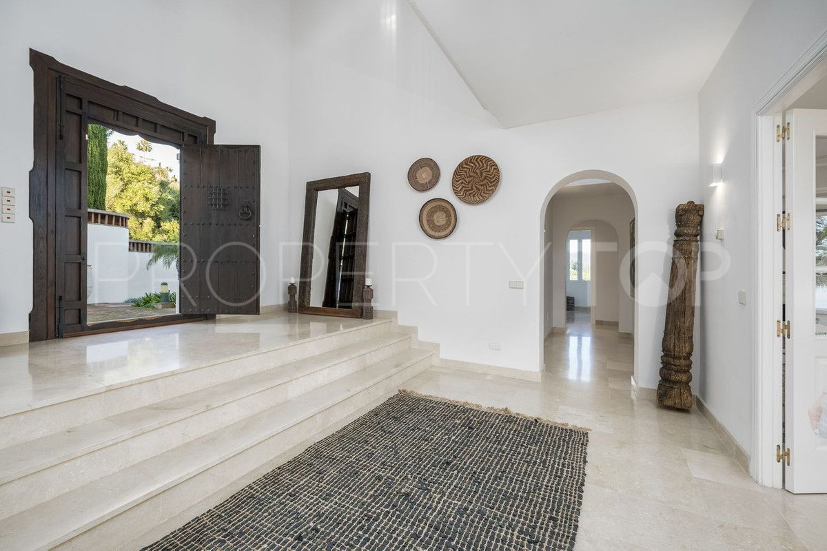 For sale Marbella City 6 bedrooms villa