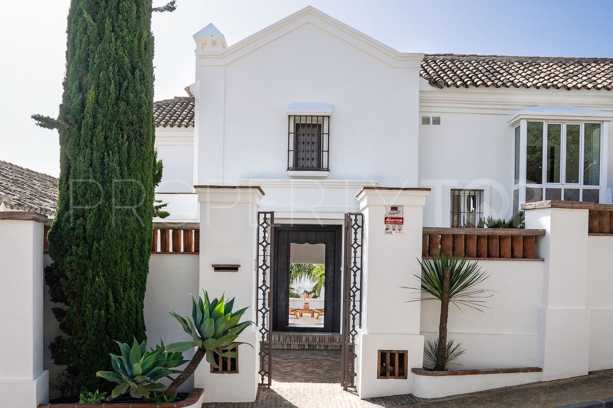 For sale Marbella City 6 bedrooms villa