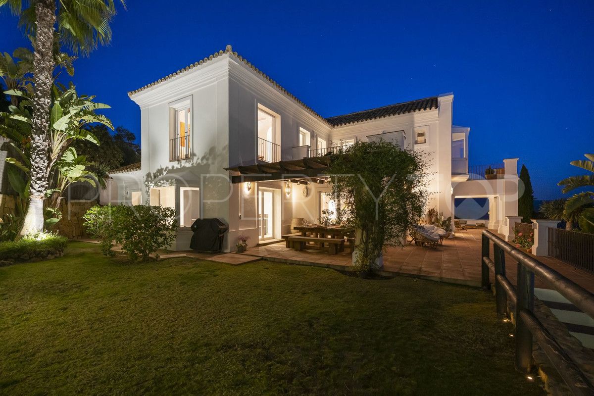 For sale Marbella City 6 bedrooms villa