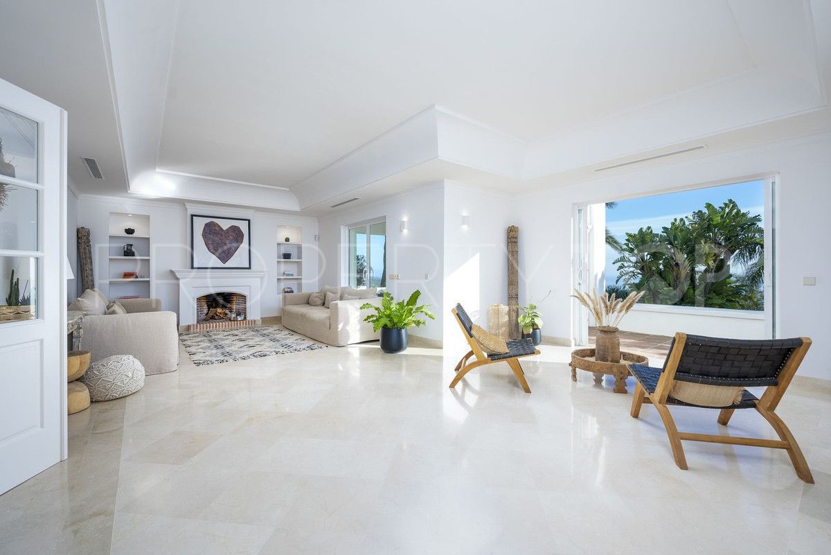 For sale Marbella City 6 bedrooms villa