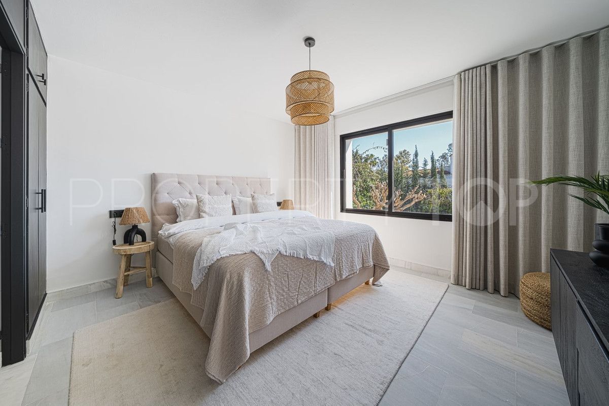 Villa a la venta en Nueva Andalucia