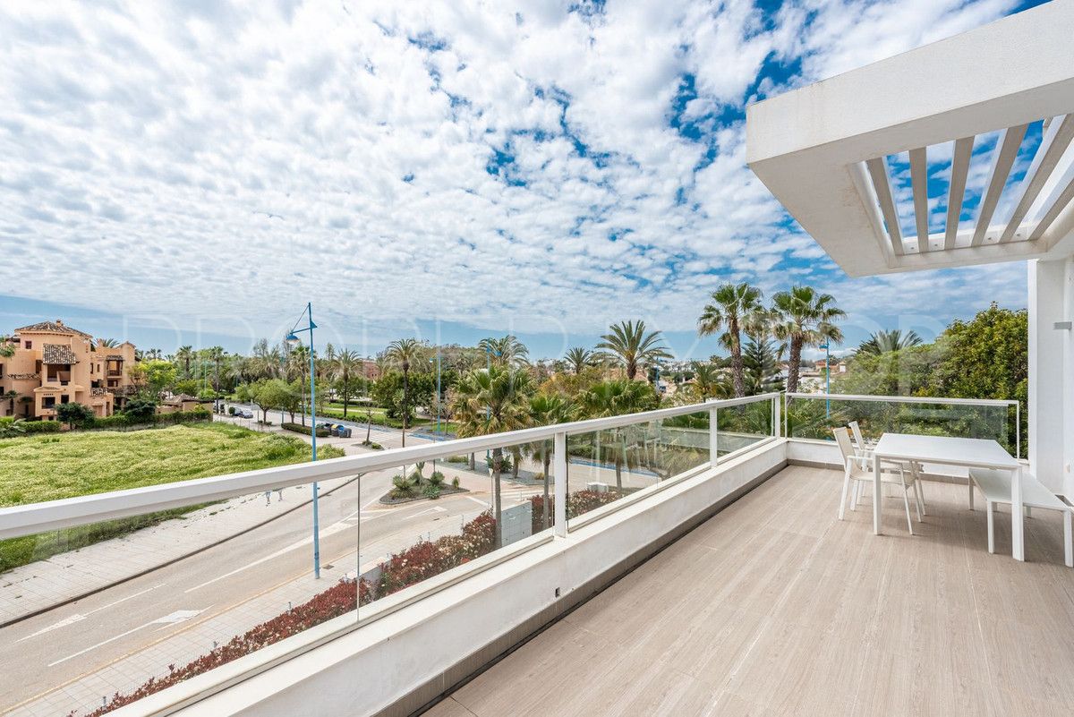 Penthouse for sale in San Pedro de Alcantara with 3 bedrooms