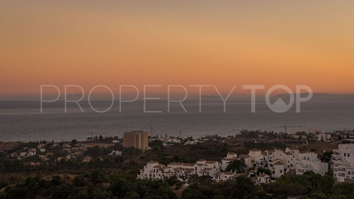 For sale villa in Marbella City